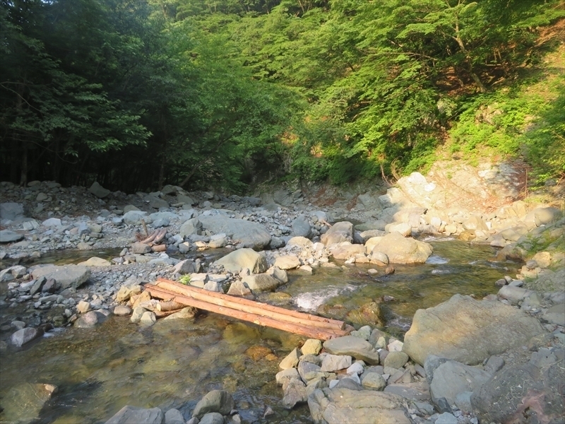 170708 早戸大滝、ガータゴヤ滝056.JPG