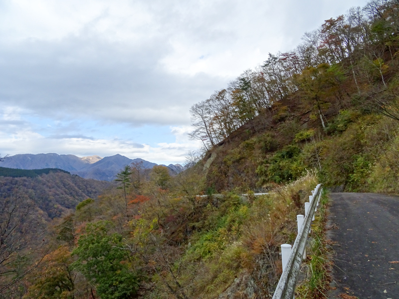 171112 三廻部～秦野峠042.jpg