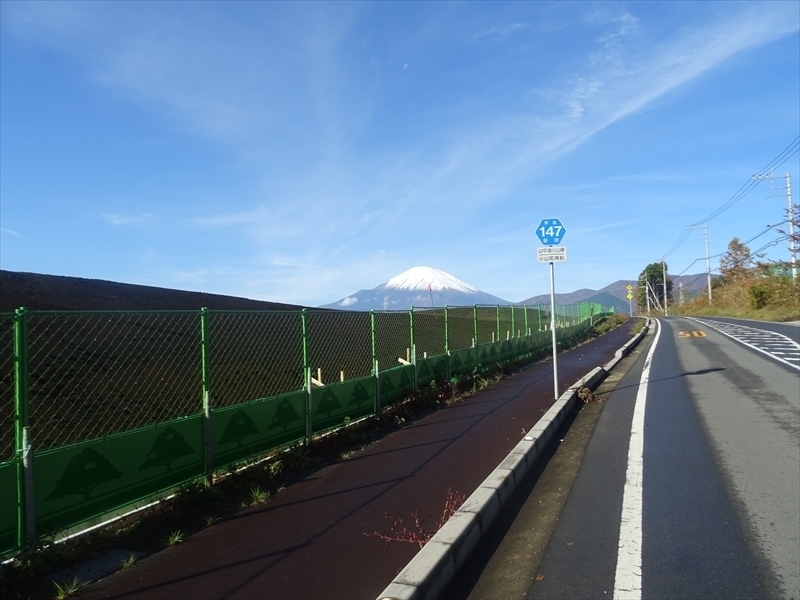 DSC161120明神峠～山中湖0020.JPG